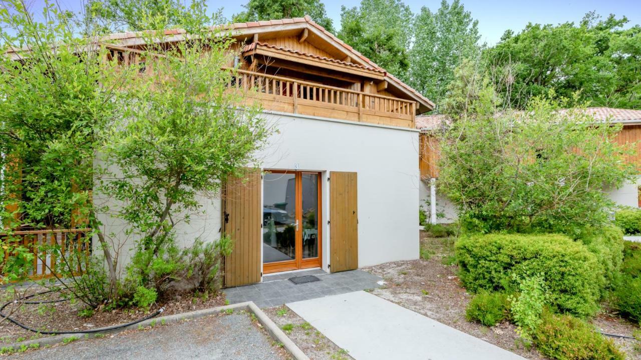 Vacanceole - Les Rives Du Lac Aparthotel Lacanau