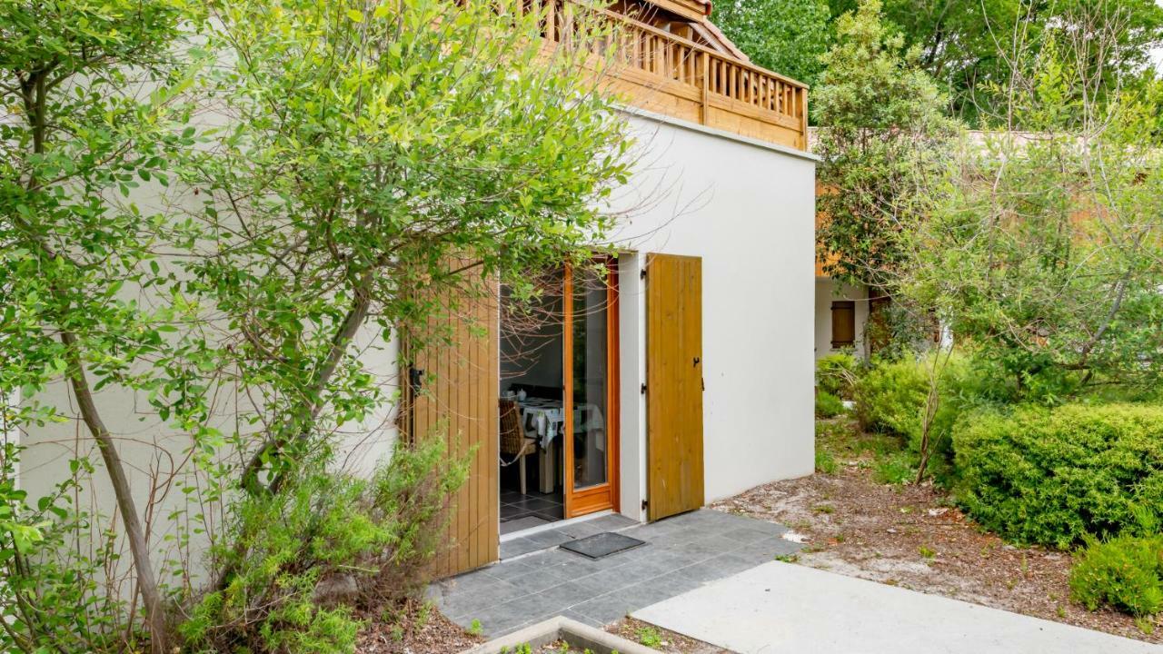 Vacanceole - Les Rives Du Lac Aparthotel 3*